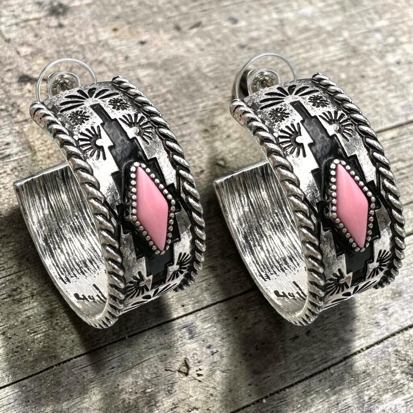 π€ β¨ Desert Stone Western Hoop Earrings