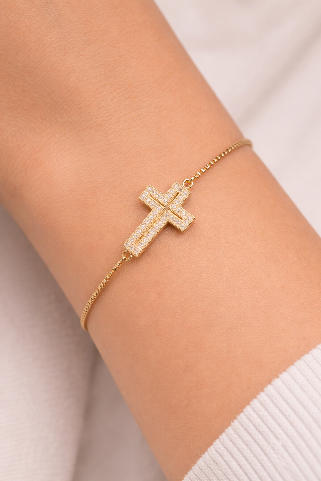 ✨ Cross Faith Bracelet