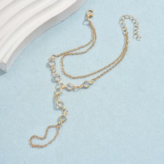 Stylish Minimalist Crystal Hand Chain | Luxurious Jewelry Accessory | Elegant Women’s Bracelet Chain