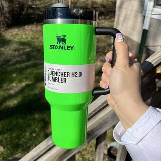 Stanley Quencher H2.0 Tumbler – Neon Green