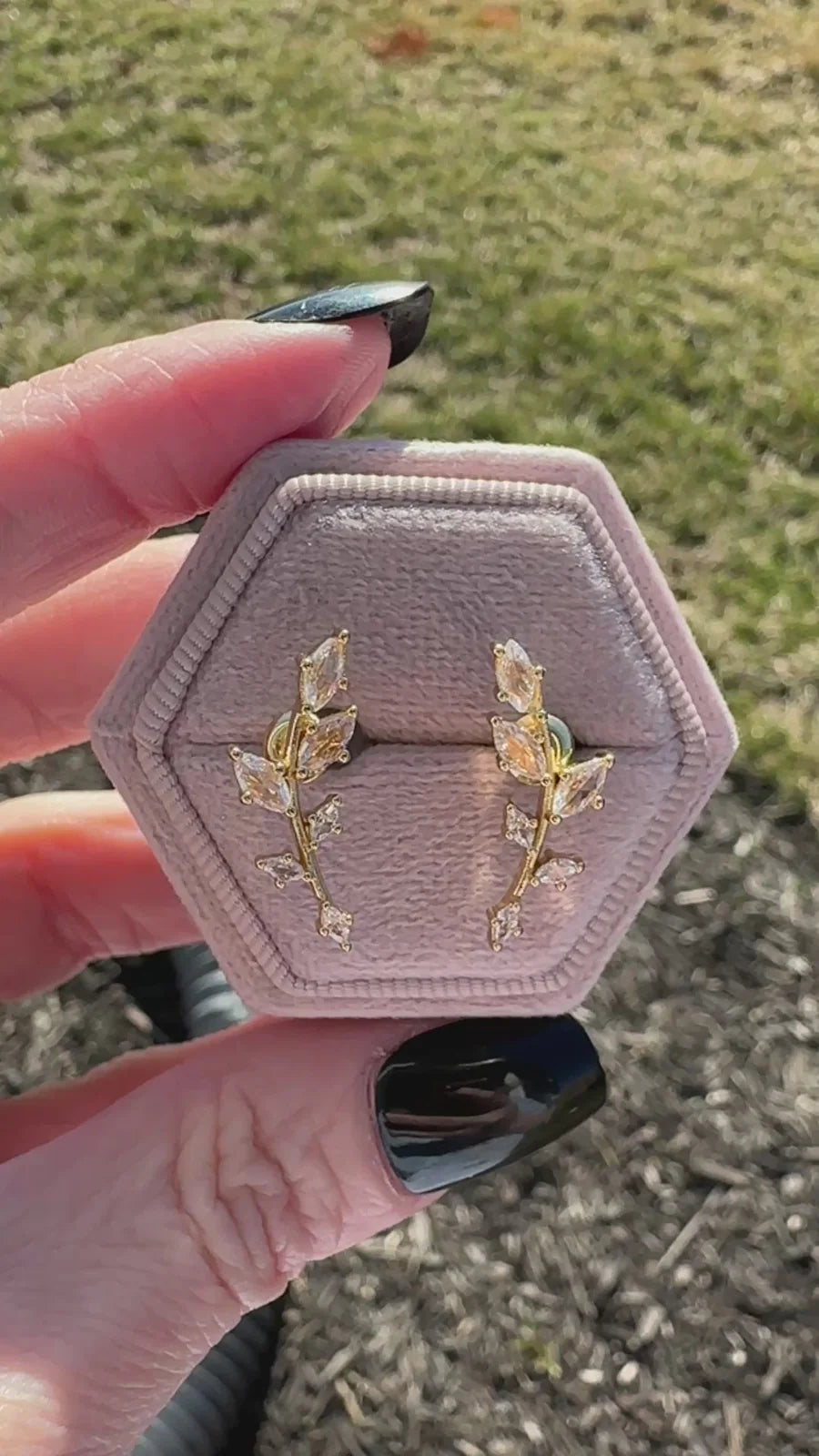 Ivy Earrings- Gold