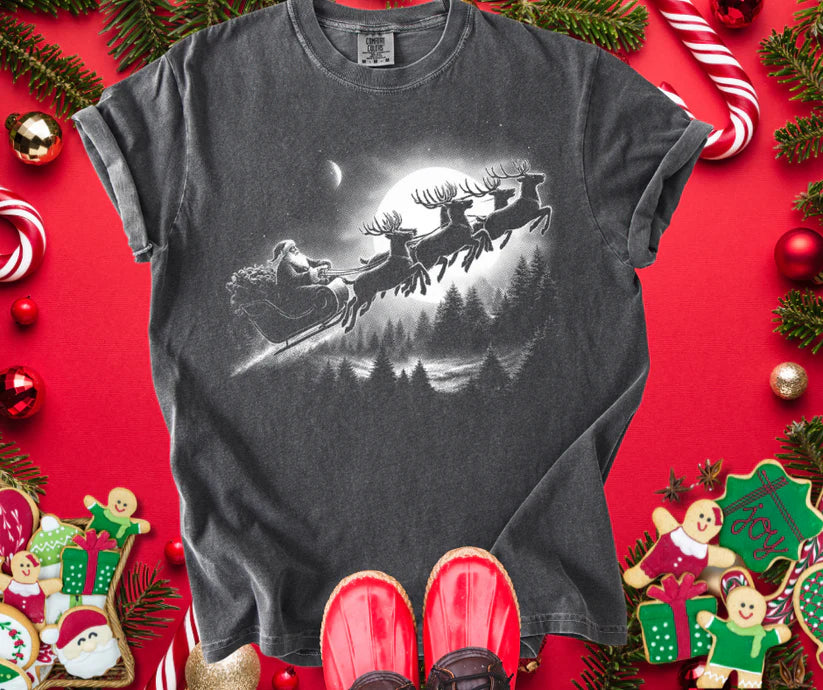 Santa in the Pines T~SHIRT
