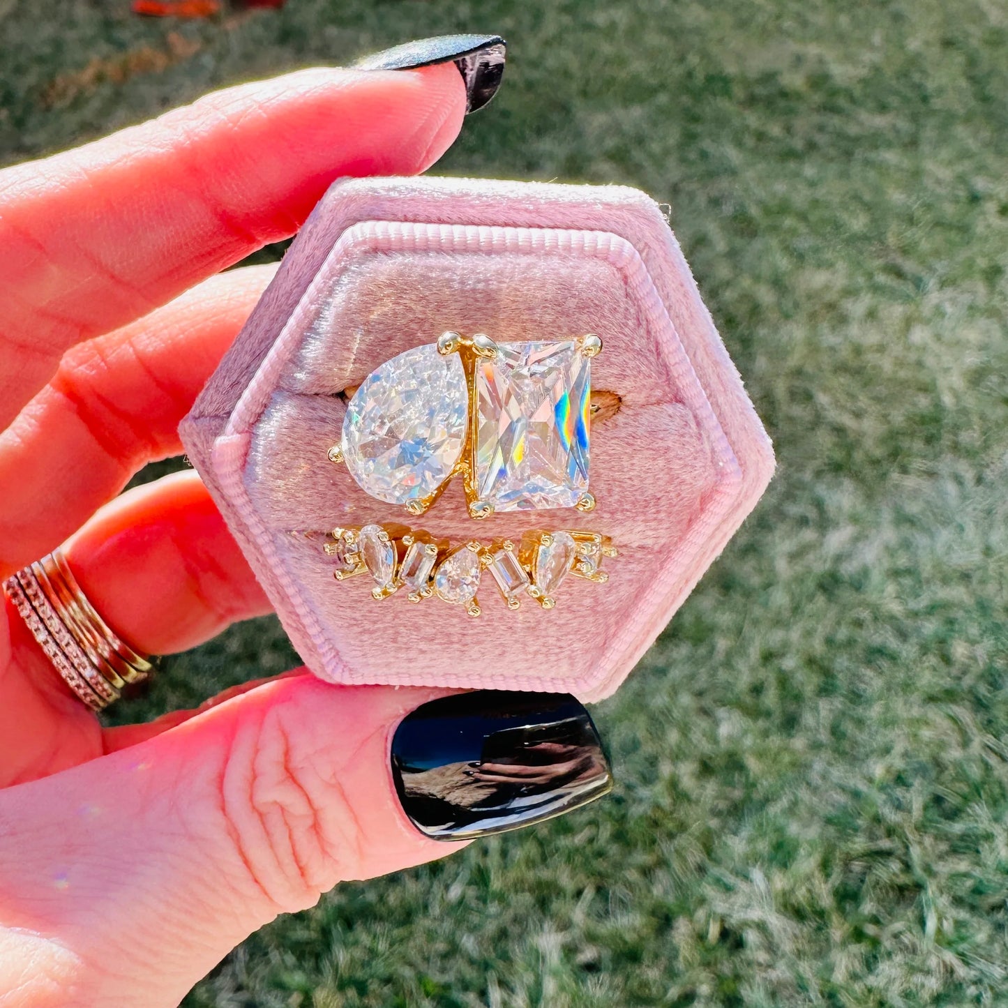 Toi et Moi 2 Piece Ring Set