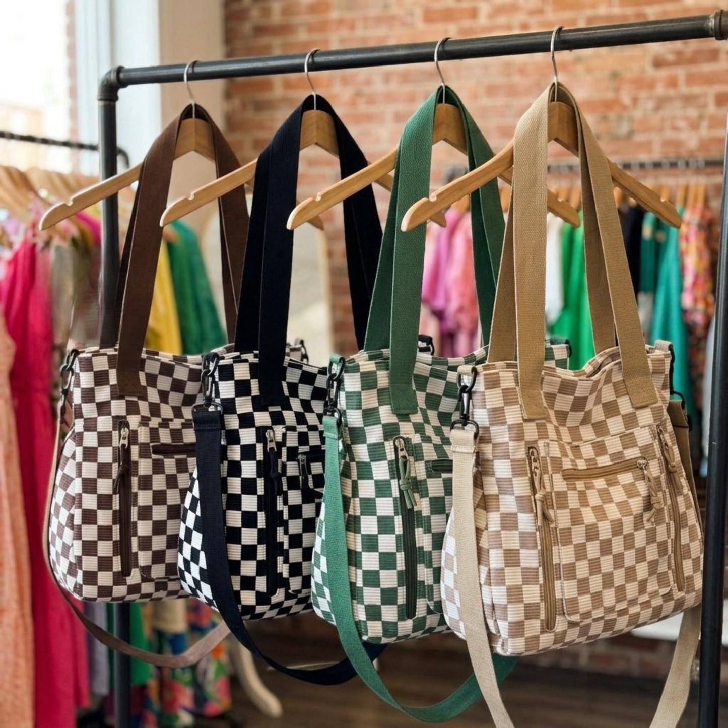 Checkmate Everyday Tote – Checkered Multi-Pocket Shoulder Bag