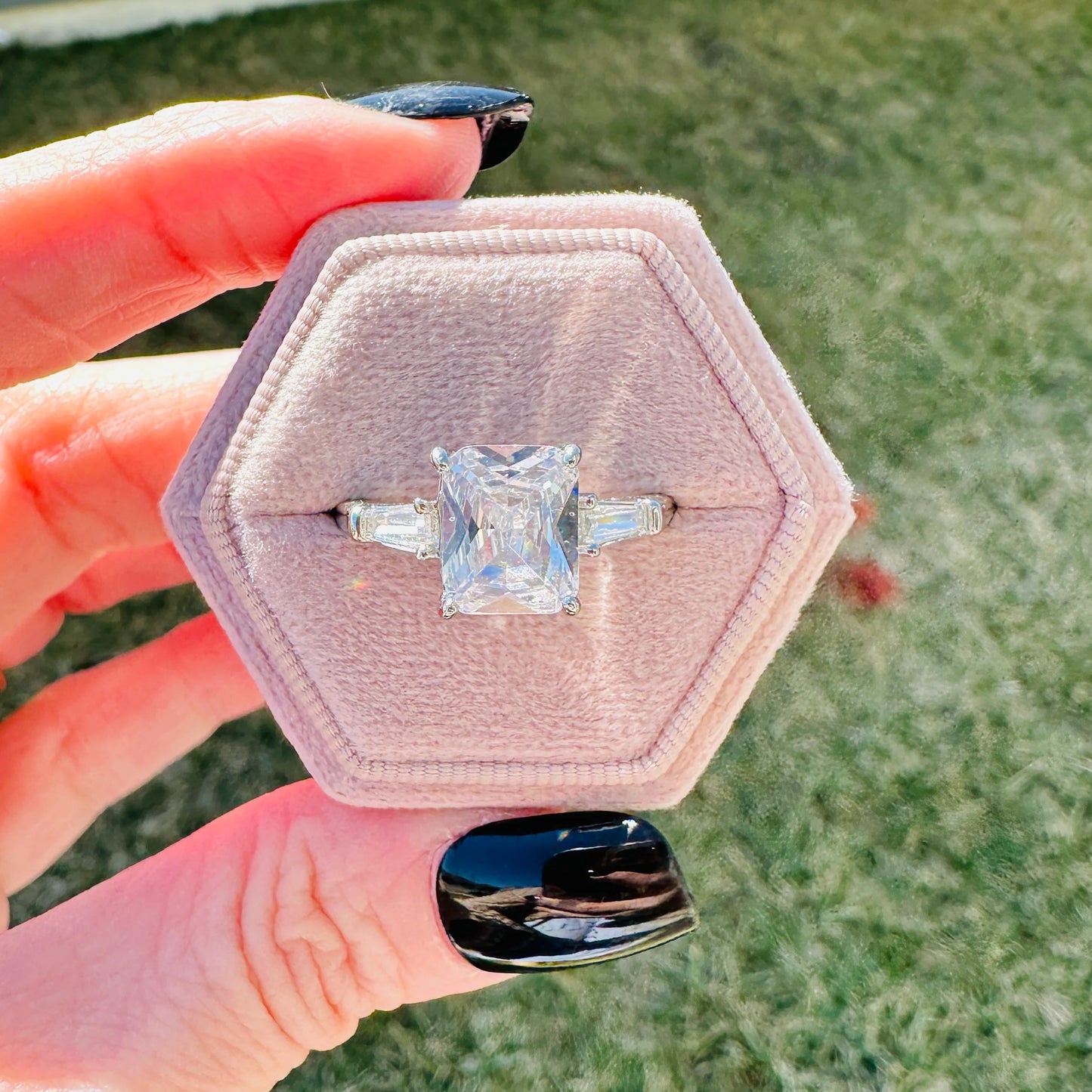 Vivienne Emerald Baguette Ring