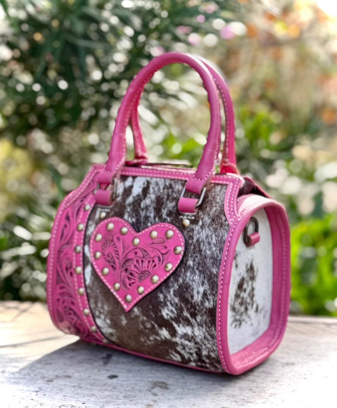 👜 Pink Leather Cowhide Heart Crossbody Purse