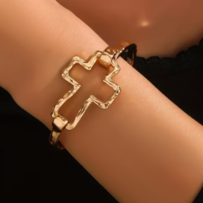 Faith Cross Gold Stretch Bracelet – Minimalist Christian Jewelry
