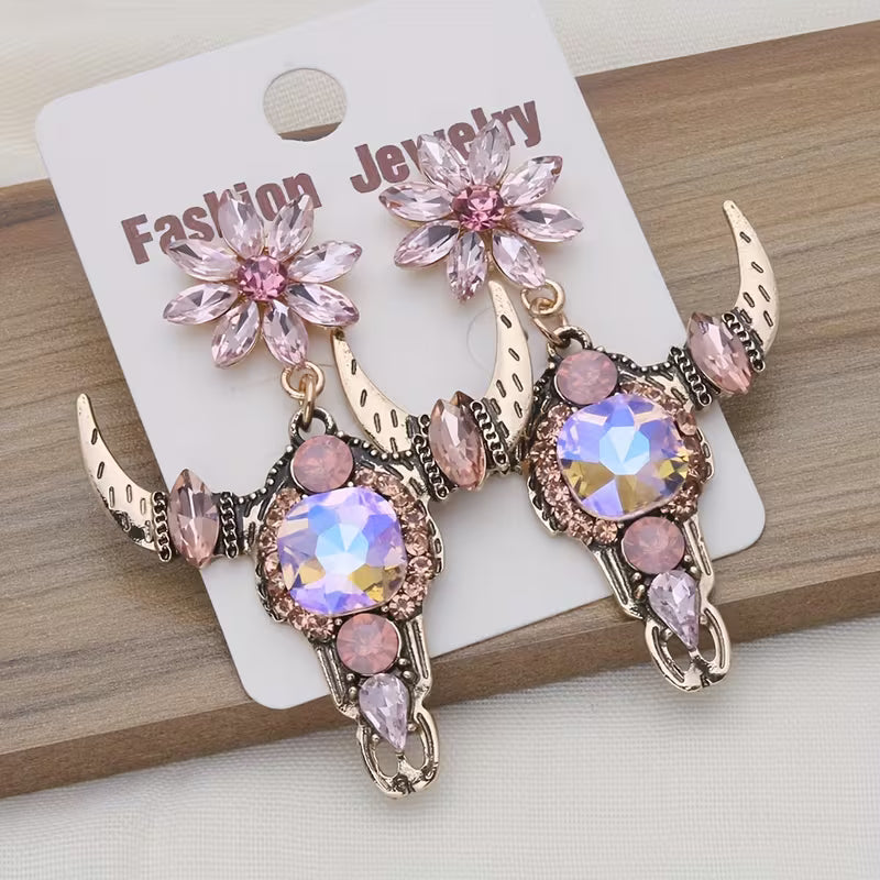 ✨ Bling Bullhead Stud Earrings – Western Sparkle with Attitude! 🤠✨