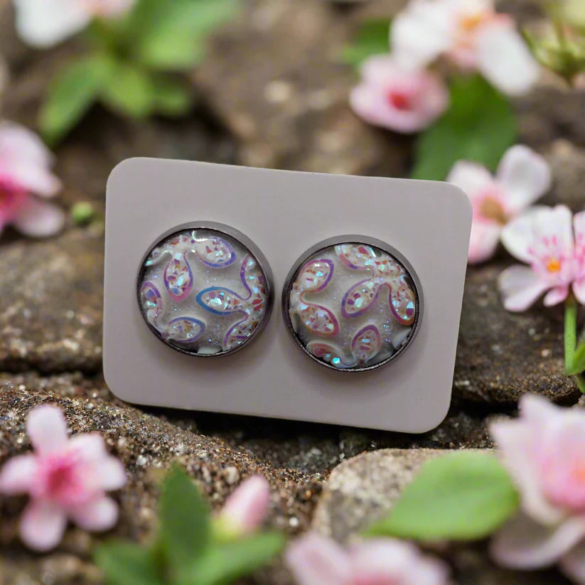 White Sparkle Floral Pattern Imitation Druzy Earrings (14mm)