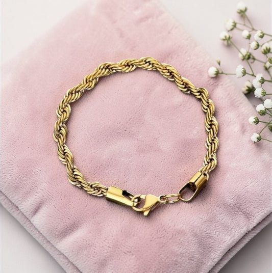 Golden Rope Chain Bracelet ✨